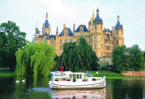 Cruising Loire Waterways
